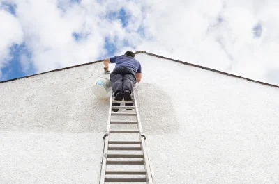 Peinture extérieure à Ambiegna — façades et ravalement